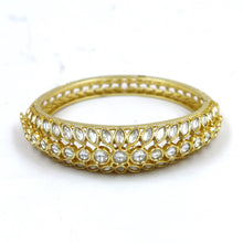 Kundan Bracelet 18646-5828