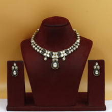 Round Neck Polki Necklace Set 11846-21