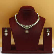 Round Neck Polki Necklace Set 11847-21