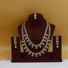 Round Neck Polki Necklace Set 10990-21