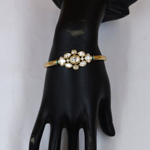 Kundan Bracelet 18750-28