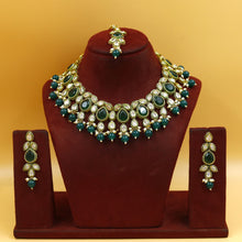 Round Neck Polki Necklace Set 11059-21