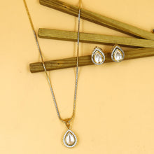 Light Kundan Pendant Set 18523-28