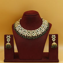Round Neck Kundan Necklace Set 3707-28