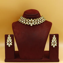 Choker Kundan Necklace Set 5875-28