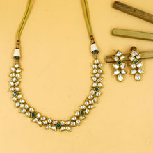 Round Neck Kundan Necklace Set 3702-28