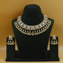 Moissanite Round Neck Kundan Necklace Set 19094-87