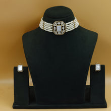 Moissanite Choker Kundan Necklace Set 19077-87