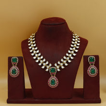 Moissanite Round Neck Kundan Necklace Set 19091-87
