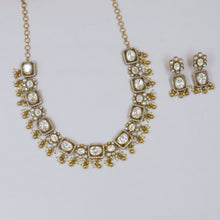 Moissanite Round Neck Kundan Necklace Set 19090-87