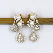 Light Pearl Zircon/AD Earring 19134-31