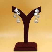 Light Pearl Zircon/AD Earring 19134-31