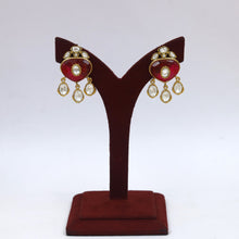 Moissanite Sabya Inspired Round Neck Kundan Necklace Set 19086-87