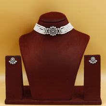Choker Pearl Zircon/AD Necklace Set 19135-31