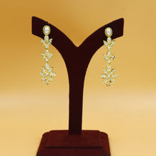 Round Neck Jadau Necklace Set 19226-48