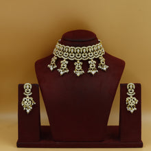 Choker Jadau Necklace Set 19225-48