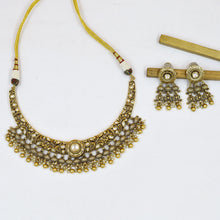 Round Neck Hasli Antique Necklace Set 19296-28