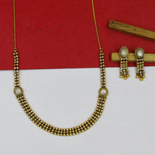 Round Neck Antique Necklace Set 19308-28