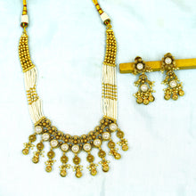 Round Neck Antique Necklace Set 19311-28