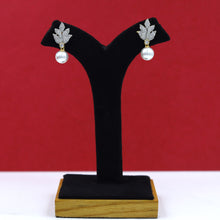 Light Zircon/AD Earring 17467-31