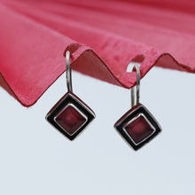 Tops/Studs Silver Earring 7835-20