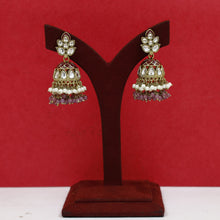 Jhumki Kundan Earring 19592-31
