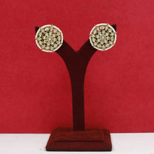 Tops/Studs Kundan Earring 19258-28