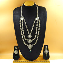 Long Neck Kundan Necklace Set 10627-68
