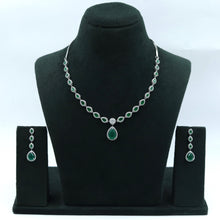 Round Neck Zircon/AD Necklace Set 17565-31