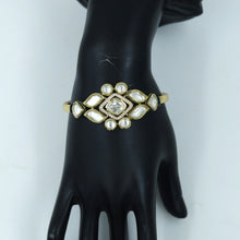 Kundan Bracelet 17576-34