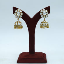 Moissanite Jhumki Kundan Earring 17647-87