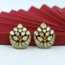 Sabyasachi Inspired Stud Kundan Earring 17638-87