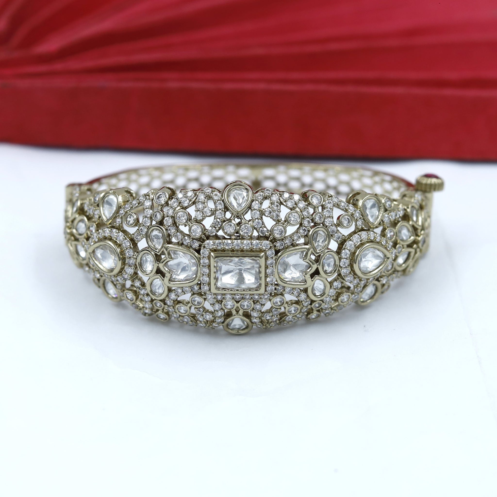 Kundan Bracelet 17807-33