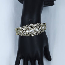 Kundan Bracelet 17807-33