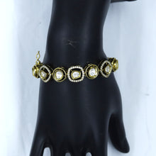 Kundan Bracelet 17801-33