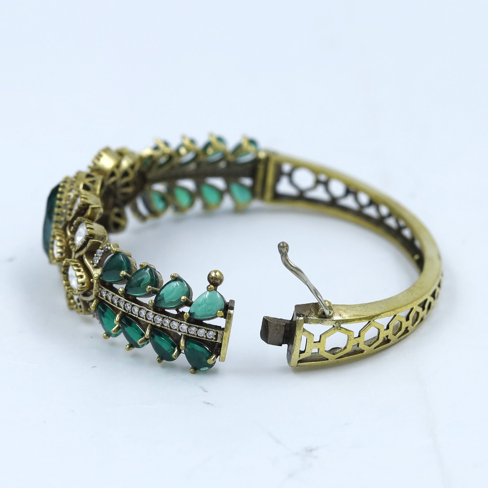 Kundan Bracelet 17803-33