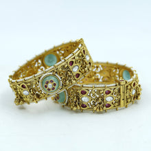 Antique Gold Finish Bangles/Kada 18017-94