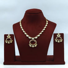 Round Neck Kundan Necklace Set 18042-69