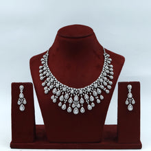 Round Neck Zircon/AD Necklace Set 18044-69
