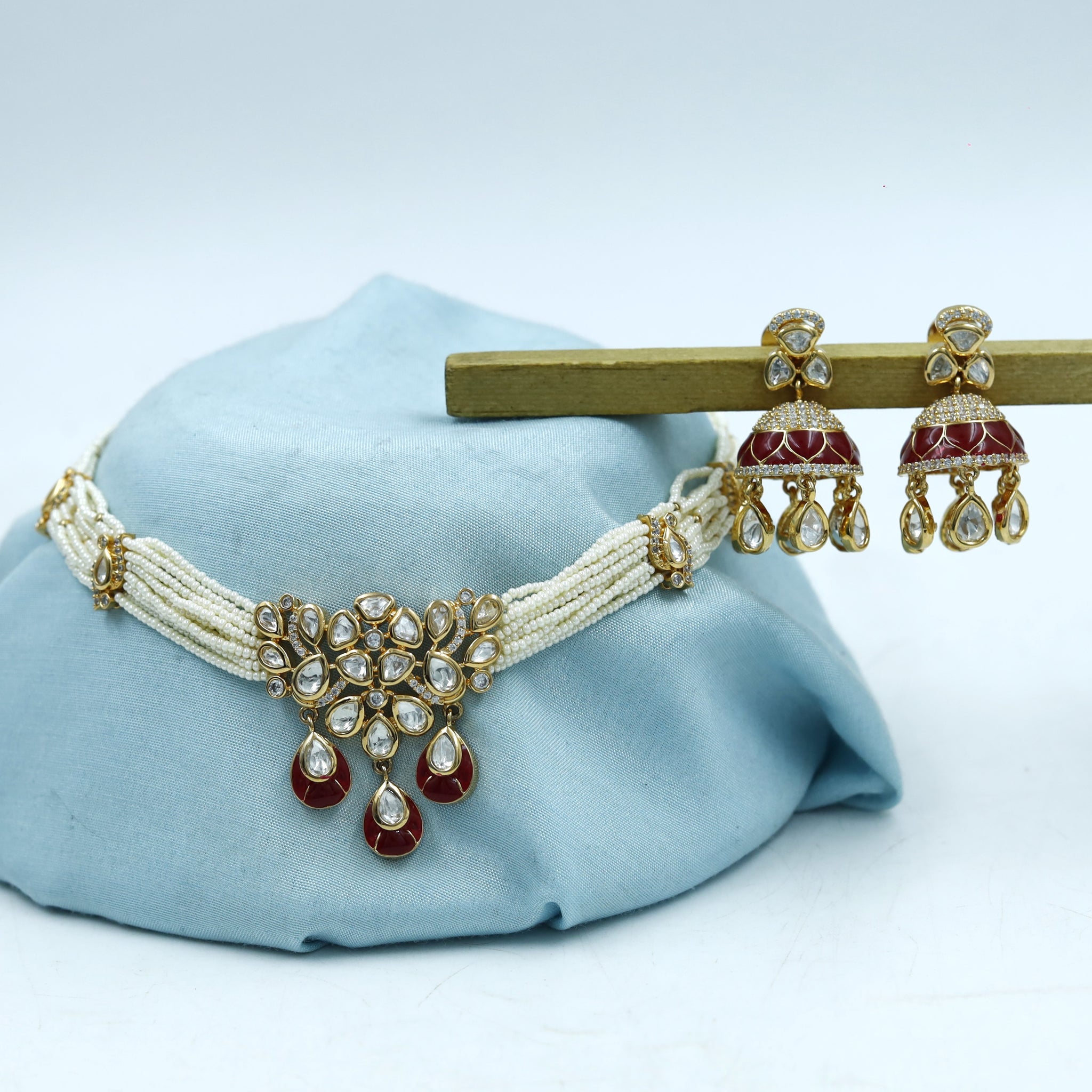 Choker Kundan Necklace Set 18059-69