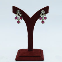 Round Neck Kundan Necklace Set 18050-69