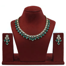 Round Neck Kundan Necklace Set 18050-69