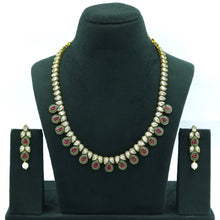 Round Neck Polki Necklace Set 4870-21