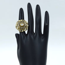Kundan Ring 18112-69
