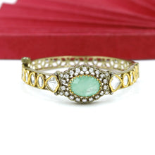 Antique Gold Plated Kundan Bracelet 18190-68