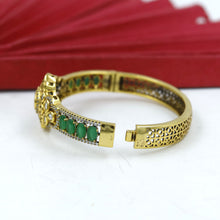 Kundan Bracelet 18082-69