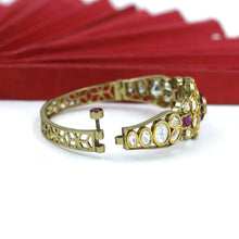 Antique Gold Plated Kundan Bracelet 18192-68