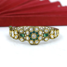 Antique Gold Plated Kundan Bracelet 18192-68