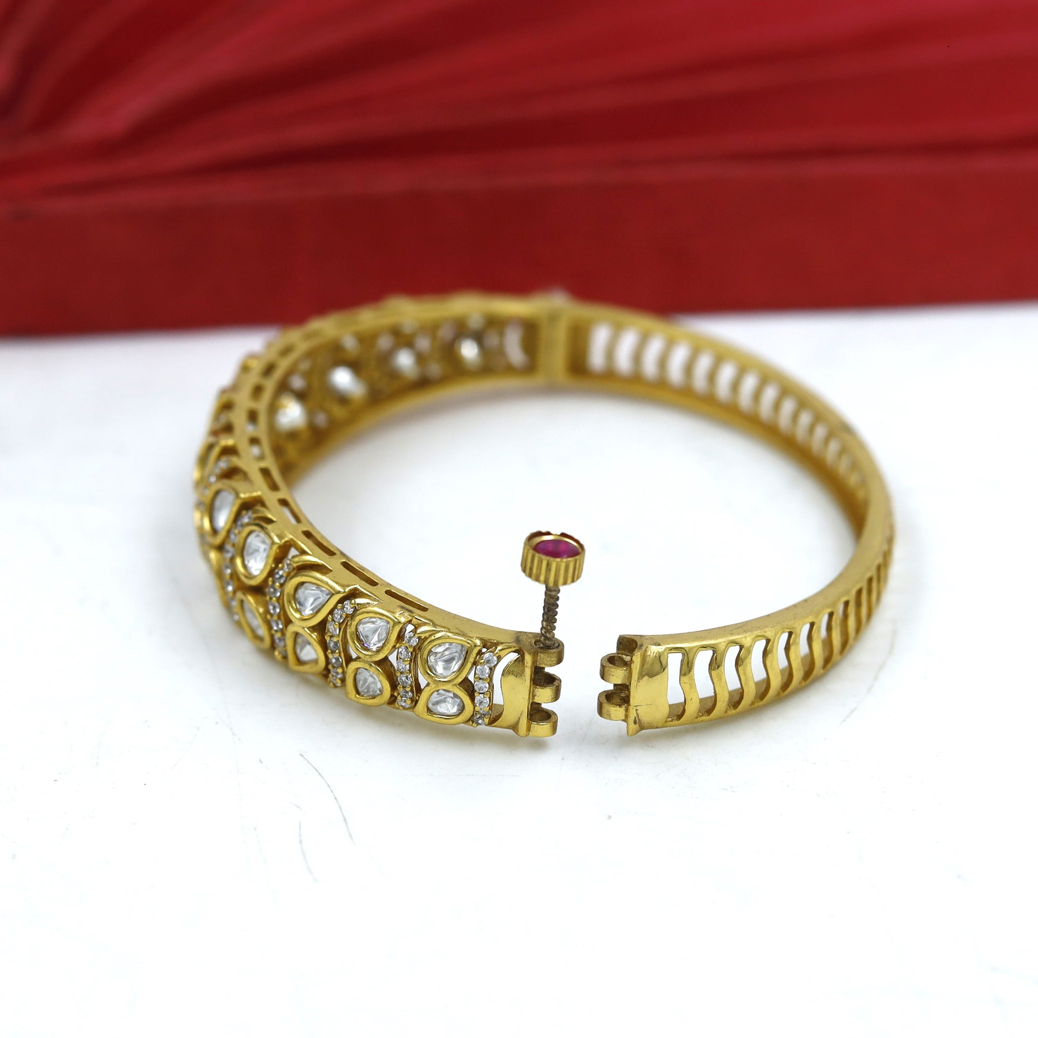 Kundan Bracelet 18268-34