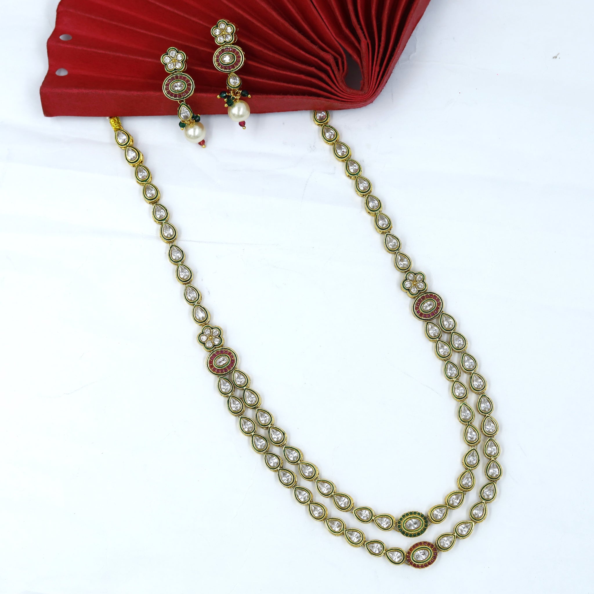 Round Neck Polki Necklace Set 17653-21